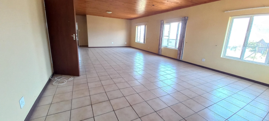 4 Bedroom Property for Sale in Pringle Bay Western Cape